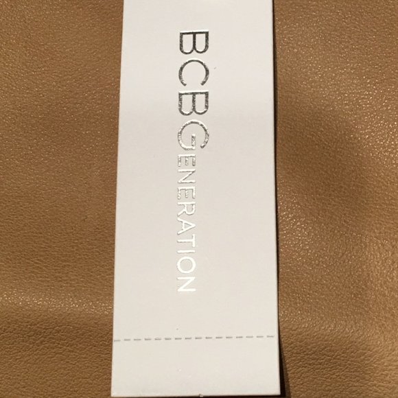 BCBGeneration Ready To Roll Foldover Clutch Dark Nude Snake Prints New With Tag - Picture 11 of 16